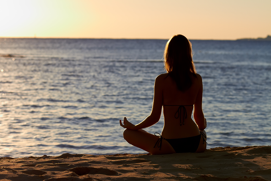 yoga-beach